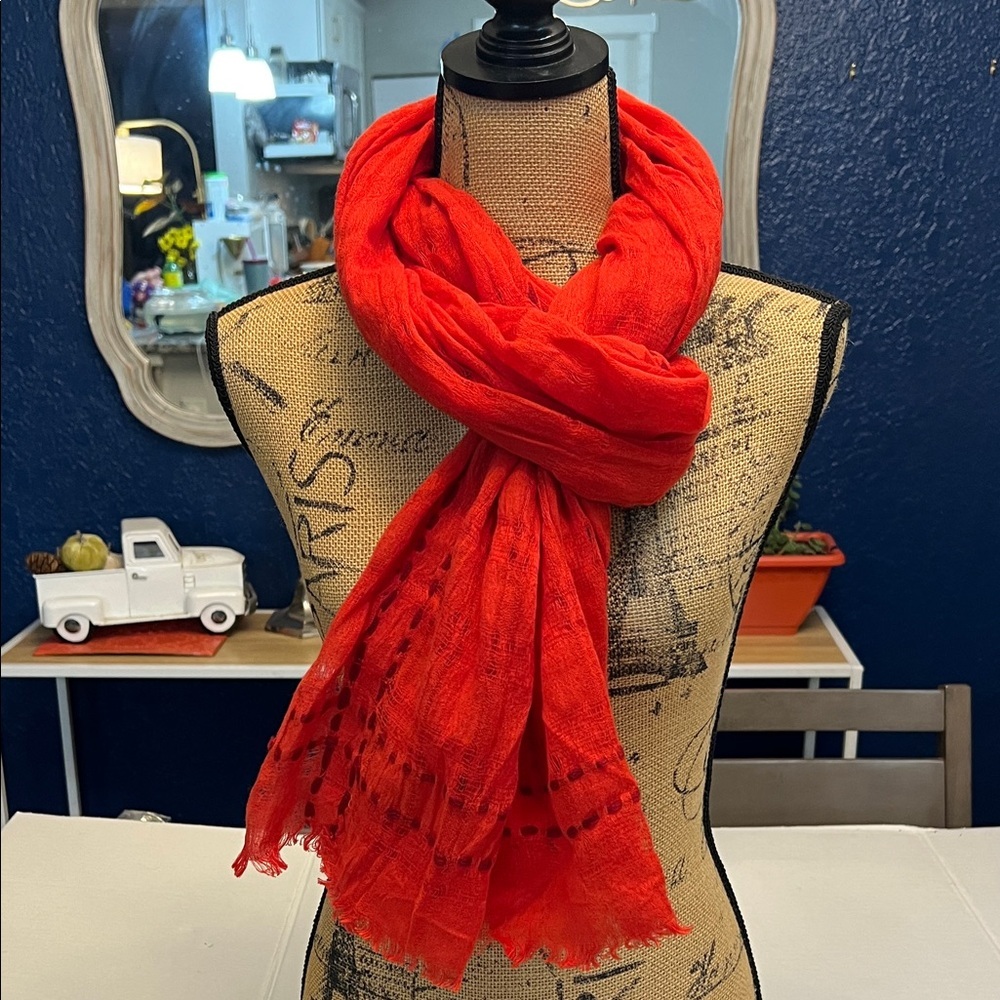 EILEEN FISHER RED CASUAL SHEER LARGE LINEN/CASHMERE/MERINO WOOL SCARF - Picture 2 of 6